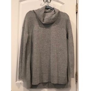 American Eagle Gray Turtleneck Sweater